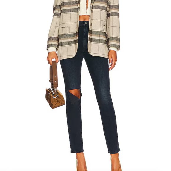 7 for All Mankind Easy Slim Jean in Sunbeam - Picture 4 of 4